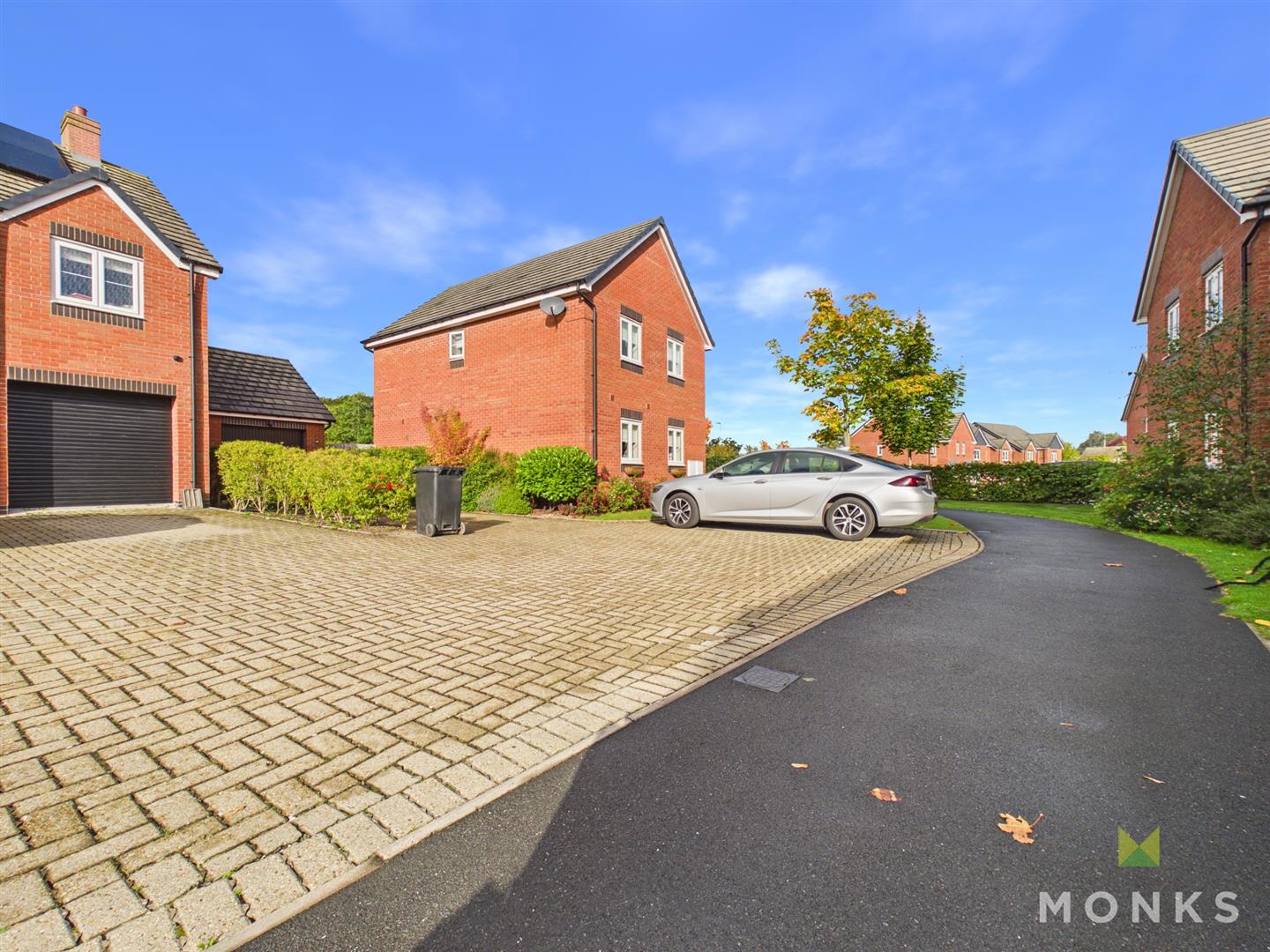 15 Wessex Close, Shrewsbury, SY4 4RZ For Sale